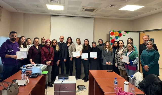 ÜREME VE CİNSEL SAĞLIK MODÜLER EĞİTİMLERİ TAMAMLANDI