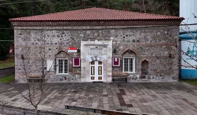500 YILLIK ILICA MUSA PAŞA CAMİİ İLK GÜNKÜ İHTİŞAMINI KORUYOR
