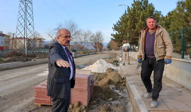 TAŞKÖPRÜ'DE YOL ÇALIŞMALARI DEVAM EDİYOR