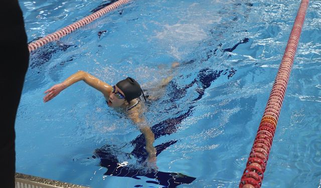 OKUL SPORLARI GENÇLER YÜZME İL BİRİNCİLİĞİ MÜSABAKALARI SÜRÜYOR
