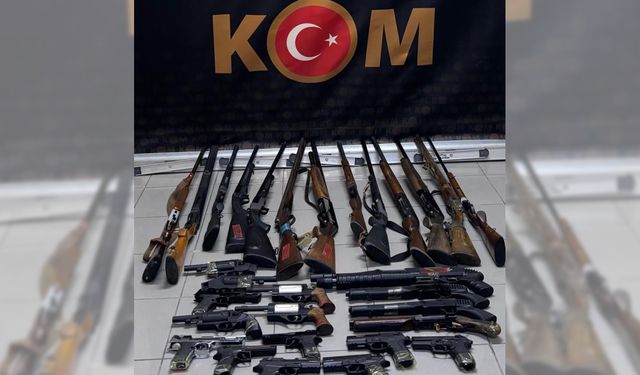 BARTIN'DA CEPHANE GİBİ İŞ YERİNE BASKIN