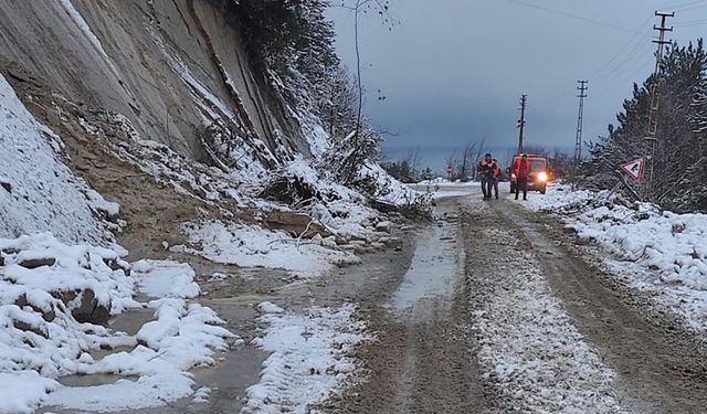 KASTAMONU'DA İKİ AYRI NOKTADA HEYELAN OLDU