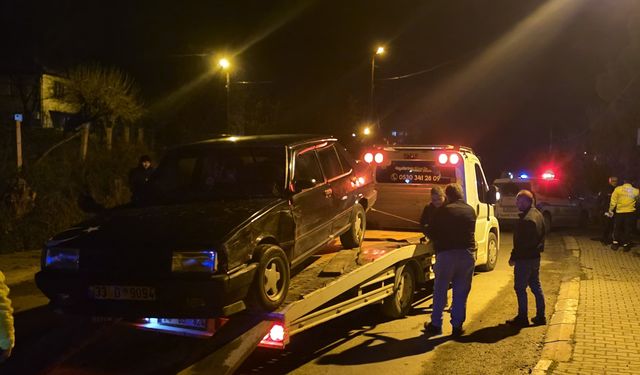 HASTANEYE GİDERKEN KAZA YAPTILAR