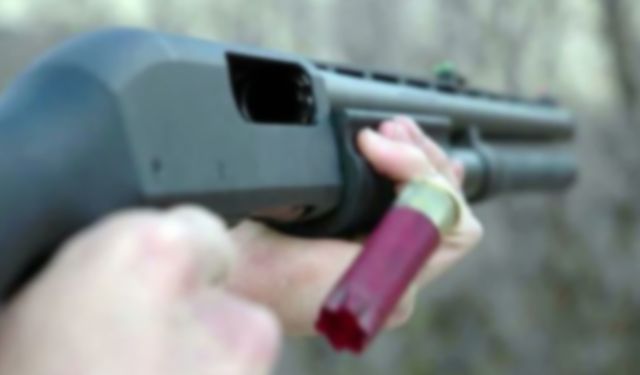 BARTIN'DA POMPALI TÜFEKLİ KAVGA