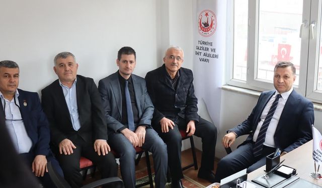 İL MÜDÜRÜ BİLGİÇ'TEN TÜRKİYE GAZİLER VE ŞEHİT AİLELERİ VAKFI KARABÜK ŞUBESİ'NE ZİYARET