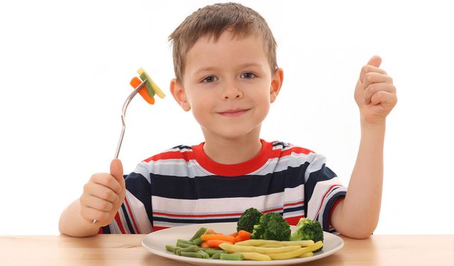 ÇOCUKLARIN BOYUNUN UZAMASI İÇİN NELER YAPILMALI ?