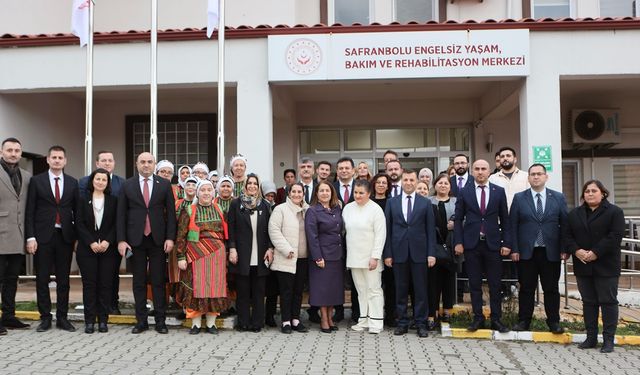 BAKAN YARDIMCISI MADAK SAFRANBOLU ENGELSİZ YAŞAM MERKEZİ'Nİ ZİYARET ETTİ