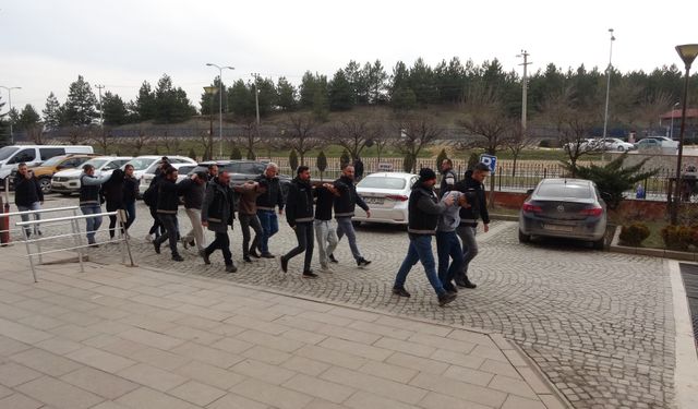 MİDEDE UYUŞTURUCU SEVKİYATI KASTAMONU’DA SON BULDU