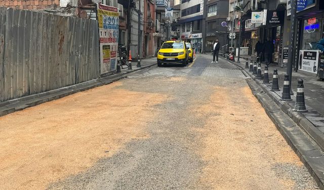 ZONGULDAK'TA YENİ YAPILAN YOL ÇÖKTÜ VATANDAŞ İSYANDA