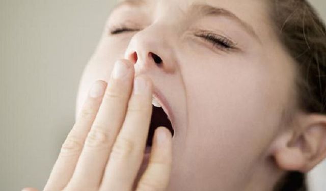 SÜREKLİ ESNİYORSANIZ NEDENİ BU OLABİLİR !