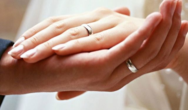 EVLENECEK GENÇLERE FAİZSİZ KREDİ DESTEĞİ ARTIRILDI: "250 BİN TL'YE KADAR DESTEK"