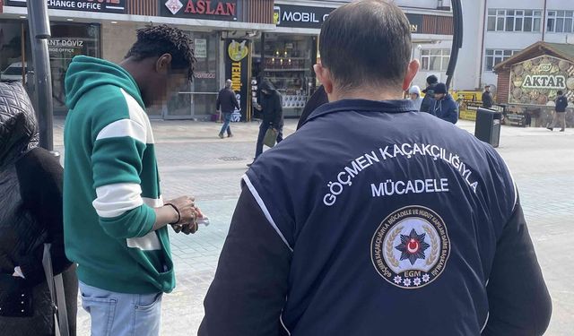 BOLU'DA KAÇAK GÖÇMEN DENETİMİ