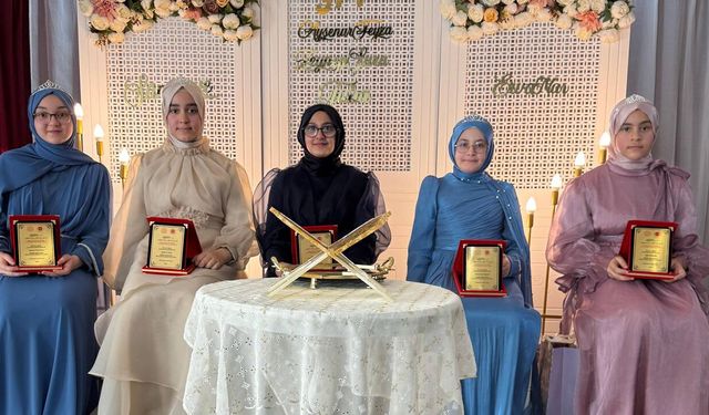 KARABÜK’TE HAFIZLIK SEVİNCİ: 5 ÖĞRENCİDEN BÜYÜK BAŞARI