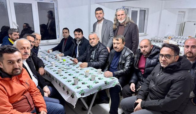 MİLLETVEKİLİ ŞAHİN ÇUKUR KÖYÜ'NDE İFTAR PROGRAMINA KATILDI