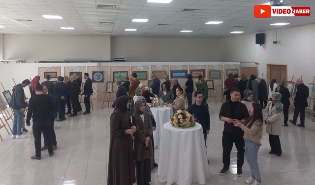 KARABÜK'TE "MAARİFİN KALBİNDE RAMAZAN" SERGİSİ AÇILDI