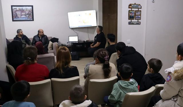 KARABÜK'TE ÇOCUKLARA AFET EĞİTİMİ VERİLDİ