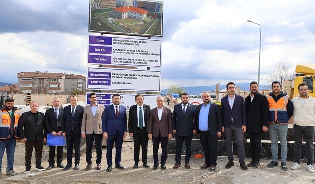 AK PARTİ HEYETİ SAHADA EĞİTİM VE YURT YATIRIMLARINI İNCELEDİ