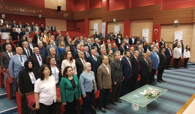 KARABÜK'TE "ÇOCUKLAR ARASINDA ŞİDDET, AKRAN ZORBALIĞI VE MADDE BAĞIMLILIĞINI ÖNLEME" KONFERANSI DÜZENLENDİ