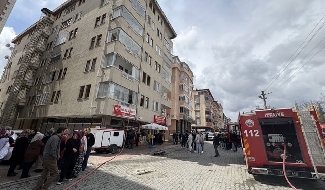 APARTMAN BOŞLUĞUNA DÜŞEN ŞAHIS HAYATINI KAYBETTİ