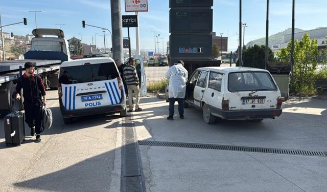 KARABÜK'TE ÇALINAN OTOMOBİL AKARYAKIT İSTASYONUNDA BULUNDU