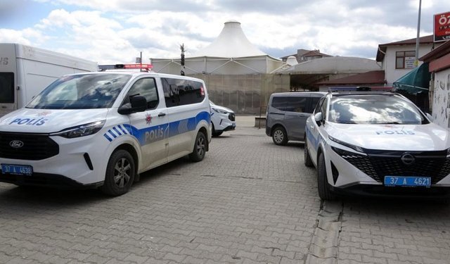 GÜNLERDİR KAYIP OLAN ADAM EVİNDE ÖLÜ BULUNDU