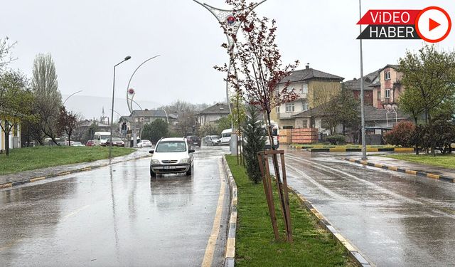KARABÜK'TE SAĞANAK YAĞIŞ ETKİLİ OLDU