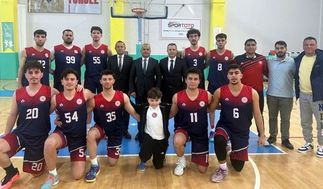 KARABÜK YURTLİG BASKETBOL TAKIMI SAMSUN'U MAĞLUP ETTİ