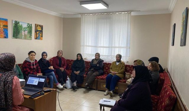 YENİCE ADEM’DE EVLİLİK ÖNCESİ EĞİTİM SEMİNERİ