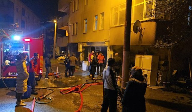 KDZ EREĞLİ'DE İŞ YERİ YANGINI