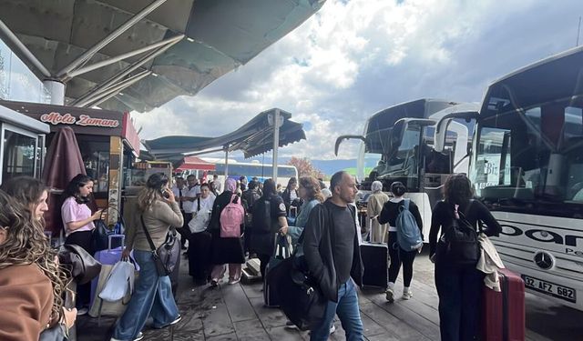 BOLU OTOGARINDA BAYRAM YOĞUNLUĞU