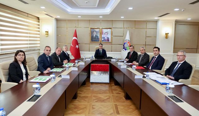 KARABÜK'TE EĞİTİM YATIRIMLARI DEĞERLENDİRİLDİ
