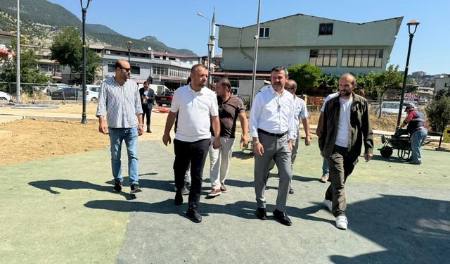 BAŞKAN ÇETİNKAYA YAPIMI DEVAM EDEN TEMA PARKLARI İNCELEDİ