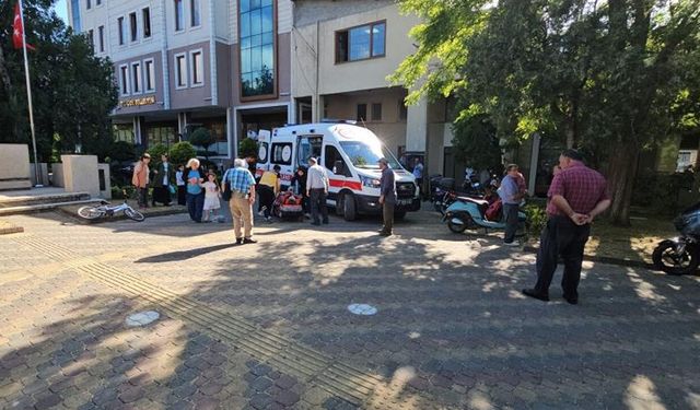 SICAK HAVADA FENALAŞAN VATANDAŞ HASTANEYE KALDIRILDI