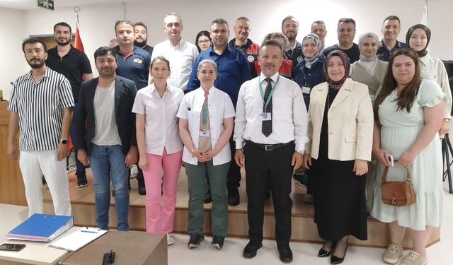 KARABÜK'TE DEPREM SENARYOLU AFET SAĞLIK TATBİKATI GERÇEKLEŞTİRİLDİ