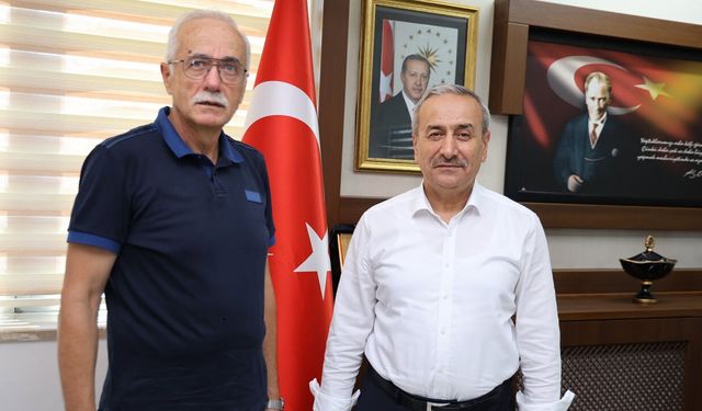 37 YILLIK EĞİTİM NEFERİ MUSTAFA ÖĞRETMEN EMEKLİ OLDU