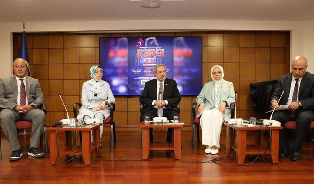 ANKARA ÜNİVERSİTESİNDE “GAZİ MECLİS’TE O GECE” PANELİ