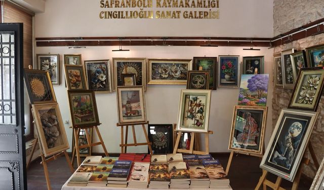 KARABÜK'TE KADINLARIN UMUT HİYAYELERİ RÖLYEF SERGİSİNDE
