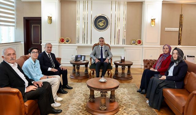 LGS TÜRKİYE BİRİNCİSİ HASAN NURİ ŞİMŞEK'TEN VALİ ÇAĞATAY'A ZİYARET