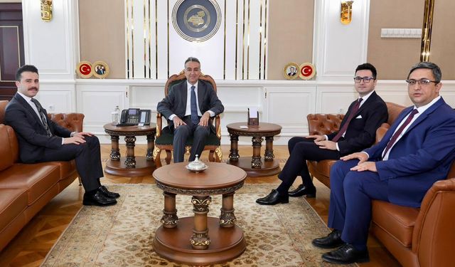 YENİ ATANAN VALİ YARDIMCISI VE BAŞSAVCI VEKİLİNDEN VALİ ÇAĞATAY'A ZİYARET