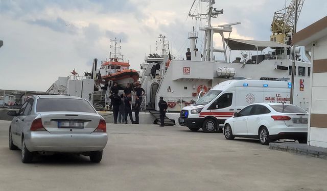 KASTAMONU'DA SU ALAN GEMİ BATMA TEHLİKESİ GEÇİRDİ