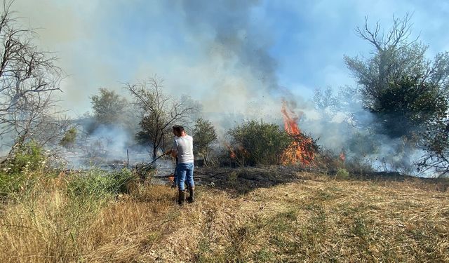 KORGUN'DA ÇIKAN ÖRTÜ YANGINI BÜYÜMEDEN KONTROL ALTINA ALINDI