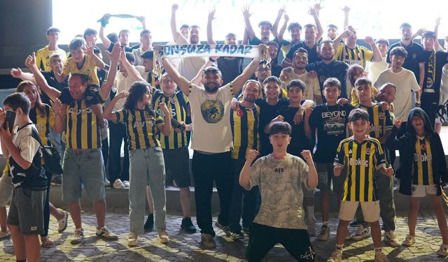 ŞAMPİYONLAR LİGİ COŞKUSU YAZLIK SİNEMADA YAŞANDI