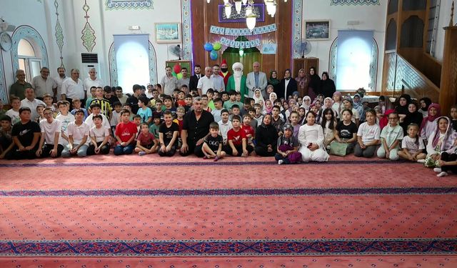 KARABÜK’TE YAZ KUR’AN KURSLARI COŞKUYLA SONA ERDİ