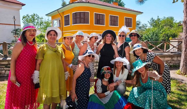 ŞAPKA İNKILABI TÜRKİYE'M KADINLAR GRUBU SAFRANBOLU'DA