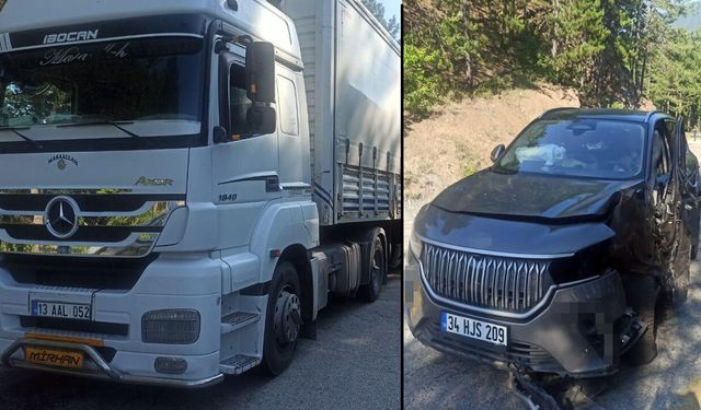 SAVRULAN DORSE OTOMOBİLE ÇARPTI