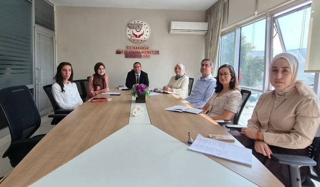 KARABÜK'TE AİLE EĞİTİMLERİ İÇİN HAZIRLIK TOPLANTISI