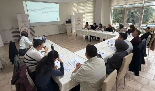 KARABÜK'TE DANIŞMANLIK TEDBİRİ UYGULAYICI EĞİTİMİ VERİLDİ