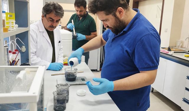 KENDİNİ ONARAN MALZEME PROJESİNDE KBÜ İMZASI