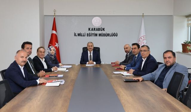 YENİ EĞİTİM ÖĞRETİM YILININ İLK HAFTASI DEĞERLENDİRİLDİ