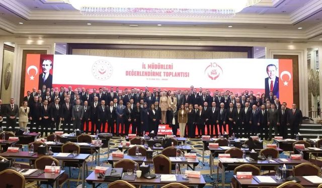 AİLE VE SOSYAL HİZMETLERDE YENİ DÖNEM HEDEFLERİ